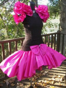 80s prom dress material girl. i actually kind of love this. JFSYBVG