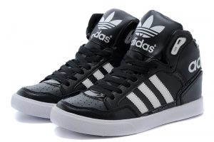 adidas high tops women black and white adidas high tops GVEZGEE