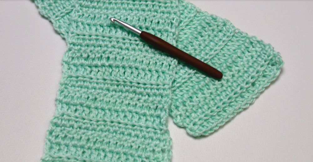 beginner crochet patterns basic beginner crochet scarf HHKCCAT