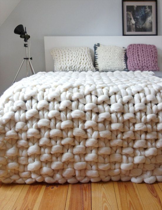 chunky knit throw, chunky wool blanket, giant knit blanket this is a  luxurious handmade BTDIHFE