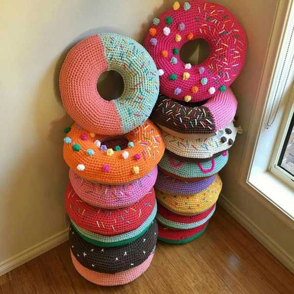 cool crochet patterns so cute crocheted donut pillows. - top 20 cutest crochet projects help to  personalize KZEODFO