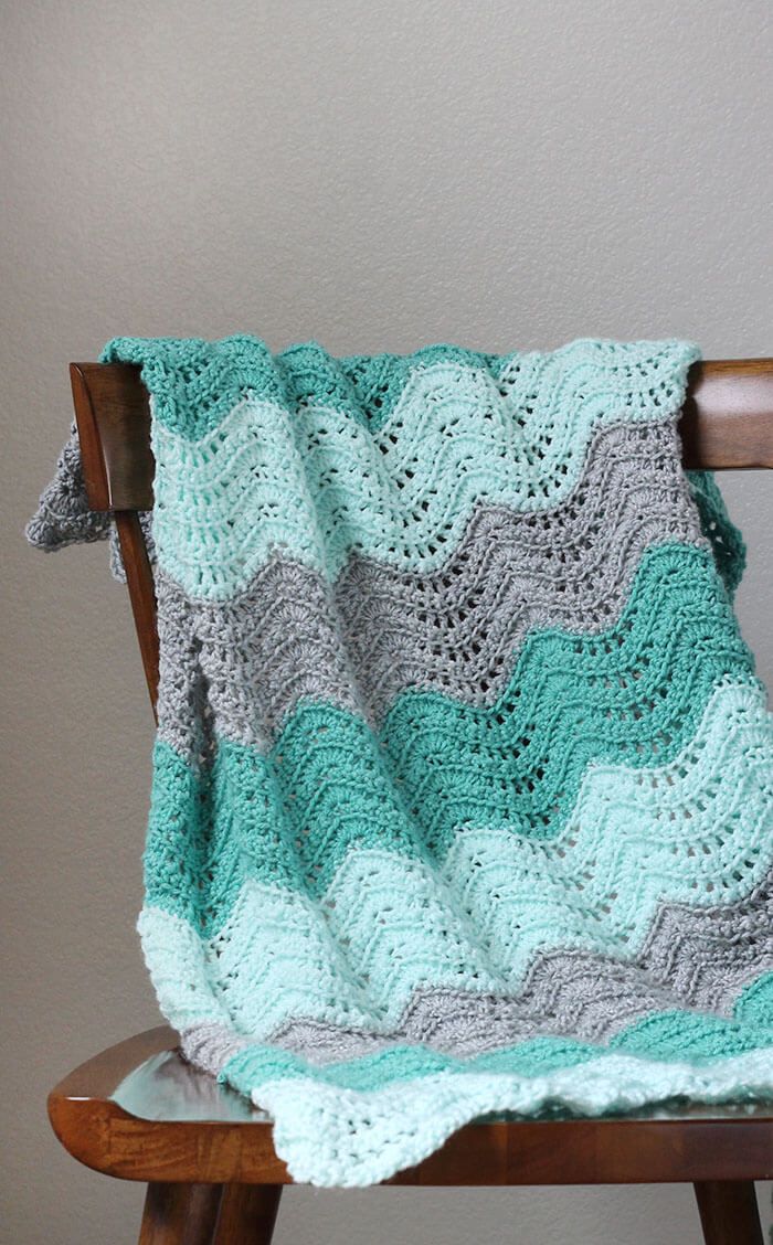 crochet baby blanket patterns this feather and fan baby blanket crochet pattern makes a beautiful lacy  blanket that VBRSVZZ
