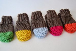 crochet baby mittens free crochet pattern two tone baby mittens DPPYOLR