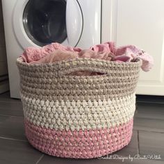 crochet basket pattern crochet storage/laundry basket made with sisal rope and recycled yarn.  design and free pattern MUYRAHQ