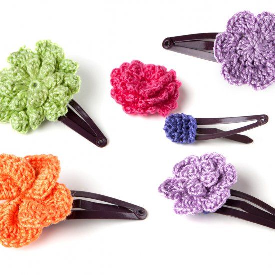 crochet hair accessories easy crochet pattern for a cute hair clip with step-by-step photo  instructions ELSSKUL