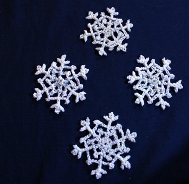crochet snowflakes crochet snowflake patterns TAAFFPR