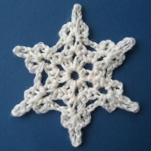 crochet snowflakes iu0027m writing in uk crochet terms, and the stitches you will need to know are ISAJNVN