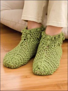 crochet socks foliage slippers UHSGRNR