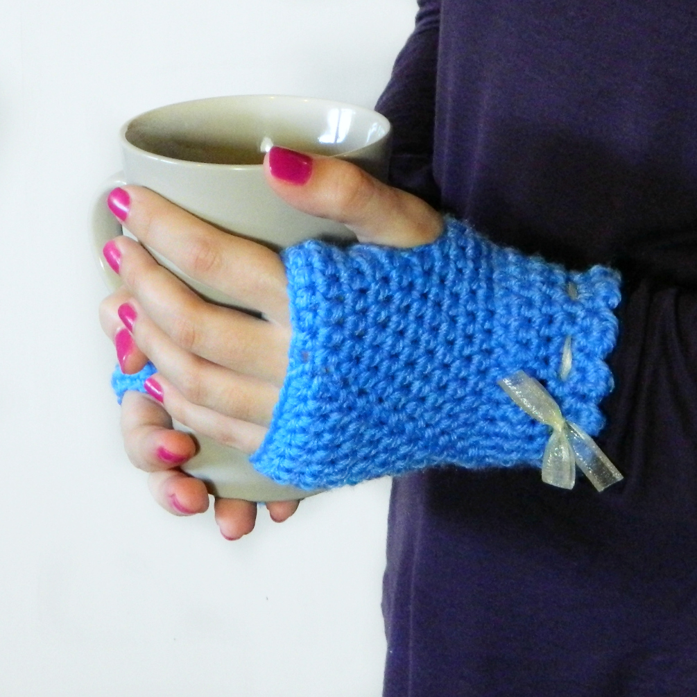 fingerless gloves crochet pattern materials: YFFDKIT