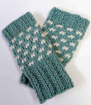 fingerless gloves knitting pattern youu0027ll be dressed to impress with these fingerless gloves pattern that are  made to EBQQPOT