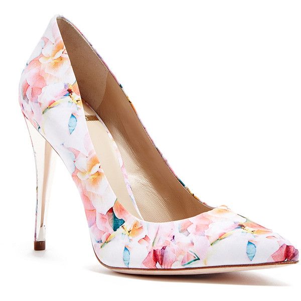floral pump guess by marciano amy floral-print pump ($178) ❤ liked on polyvore featuring BLKOVAO