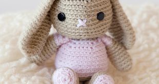 free crochet bunny pattern! - leelee knitsleelee knits FXWGIYT