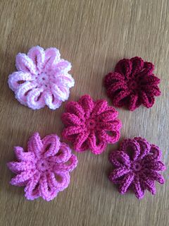 free crochet flower patterns loopy flower for february - free crochet pattern by ali crafts designs. WDLHITA