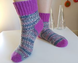 how to crochet socks super sonic socks 1 TDMOYNX