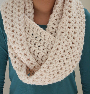 infinity scarf crochet pattern cozy infinity scarf UROVGQY