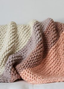 knit blanket colorful corner blanket | purl soho alternate yarn: super tuff puff at knit  picks JCUDPJI