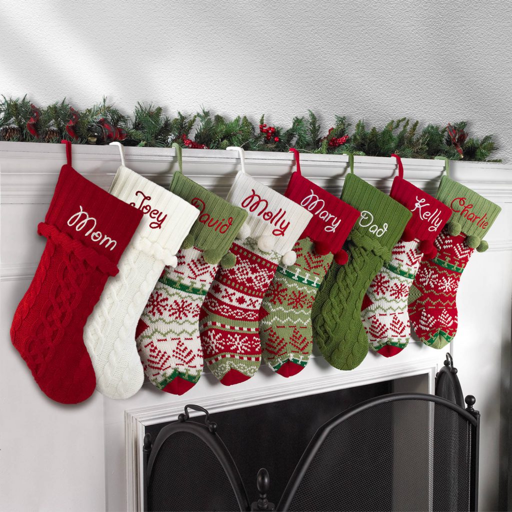 Knit christmas stockings in the authentic red, green and white color – fashionarrow.com