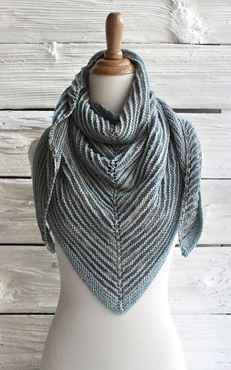knitted shawl patterns free knitting pattern for serena shadow shawl YEUCIVU