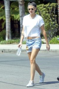 kristen stewart style 201 · reblog like QLKPVCK