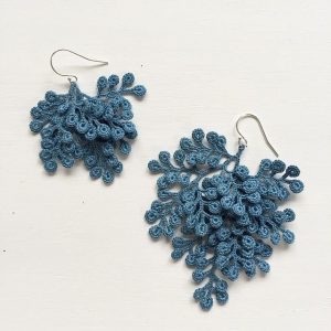 organic micro crochet jewelry artist fujitamiho (miho fujita) LIHYDHN