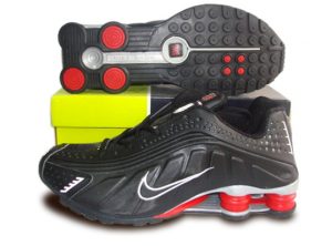 nike shox r4 RTQCKQA