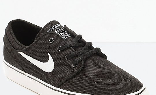 Nike Skate Shoes – Branded And High Quality Shoes – Fashionarrow.com