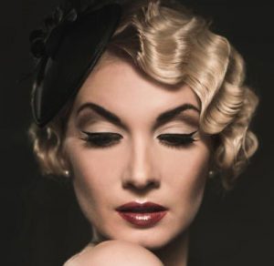 1920s Hairstyle Tutorial | finger waves | Hair styles, Hair, 1920s hair