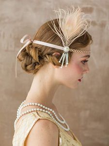 1920s Hairstyles History- Long Hair to Bobbed Hair