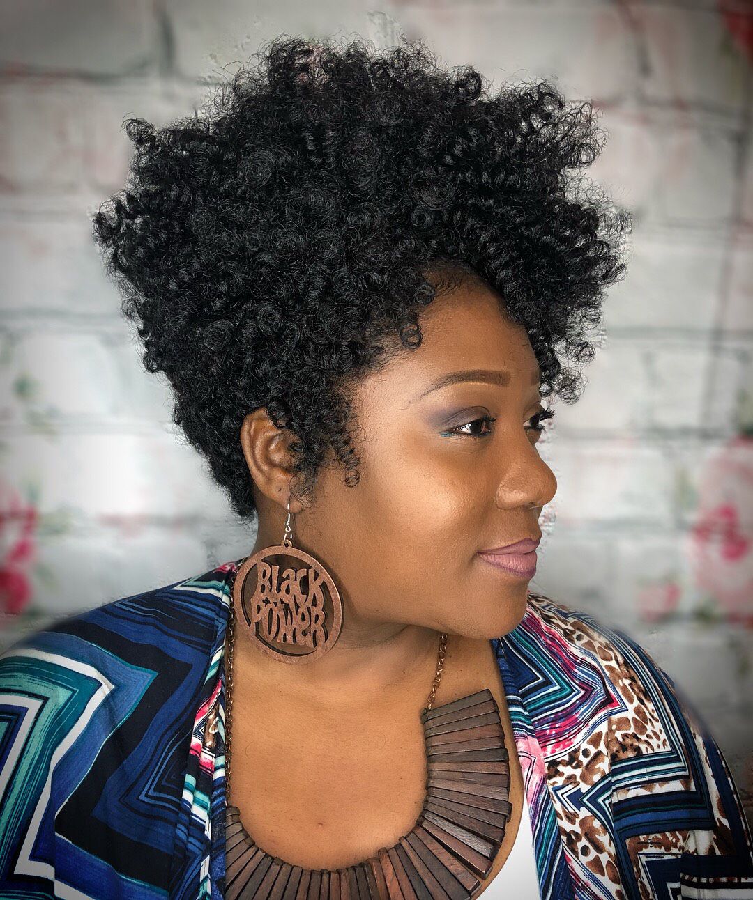 55+ Best Short Hairstyles for Black Women - Natural and Relaxed