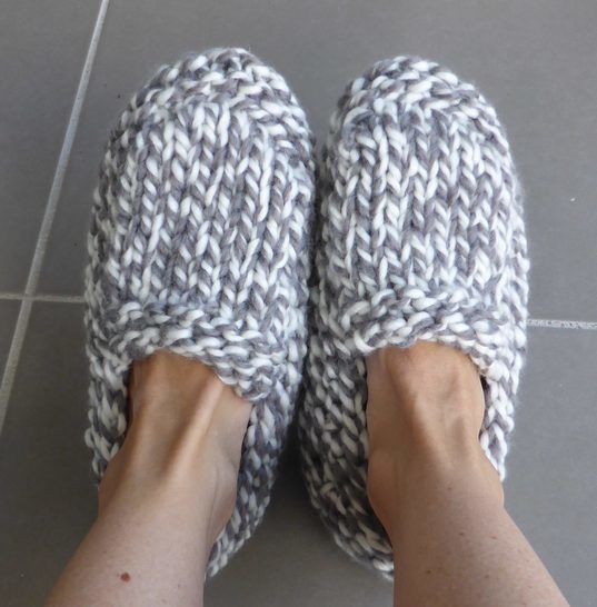 Chunky family slippers - knitting pattern - Sierra