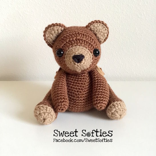 Brennan the Bear (Twee Toys Collectible Series) - Amigurumi Crochet