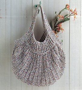 Ravelry: p.91a Crochet Bag pattern by Mutsuko Kishi (岸睦子)