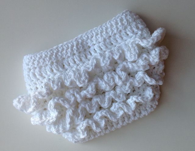 diaper cover crochet free pattern | Ravelry: Ruffle Bum Diaper Cover