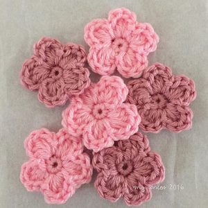 crochet flowers tutorial and video | Crochet | Crochet Flowers