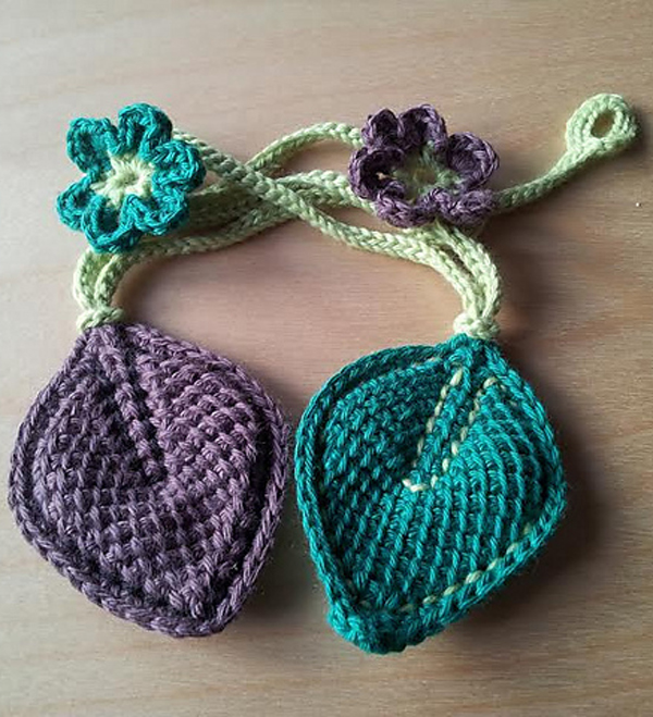 40 crochet flower patterns and what to do with them - Mollie Makes