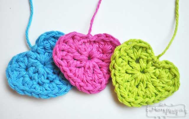 Simple Crochet Heart - Free Crochet Pattern - My Merry Messy Life