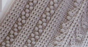 Free Crochet Pattern for a Chunky Bobbled Blanket ⋆ Crochet Kingdom