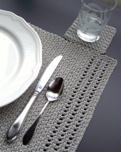 Dress Up Your Table with These Stylish Crochet Placemats