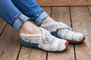 Stylish + Modern: Free Crochet Slippers Pattern for Women