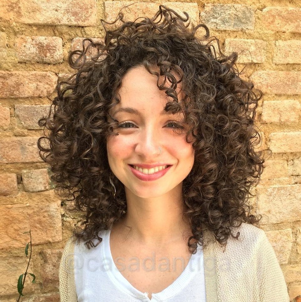 60 Styles and Cuts for Naturally Curly Hair in 2019