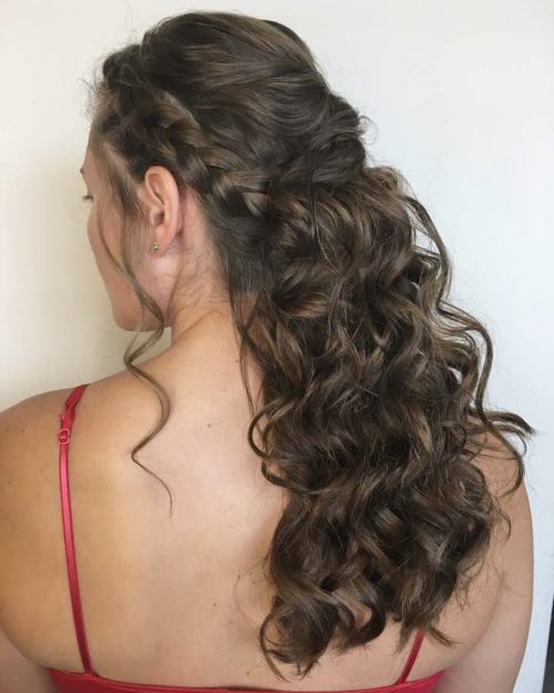 18 Stunning Curly Prom Hairstyles for 2019 - Updos, Down Do's & Braids!