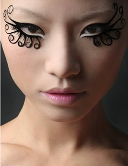 12 Most Extreme Fashion Makeup Ideas - makeup ideas - Oddee