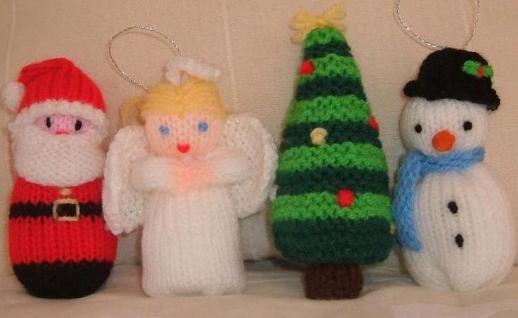 Over 50 Free Knitted Christmas Knitting Patterns | Christmas