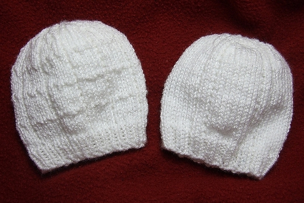 Knitting Patterns Galore - Simple Lines Baby Hats for Straight Needles