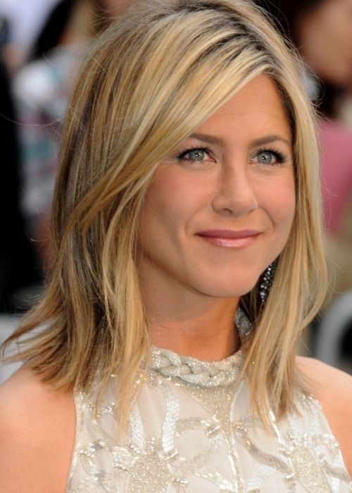 15 Great Jennifer Aniston Hairstyles - Pretty Designs