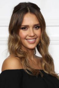 Jessica Alba hair and make up looks | Glamour UK