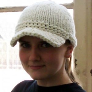 Free Knit Pattern: Fossil-Inspired Bulky Knit Cap | Kayla K's