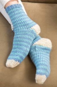 Lazy Day Knit Socks | AllFreeKnitting.com