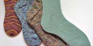 How to Knit Socks Demystified: Free Patterns and Sock Knitting Tips