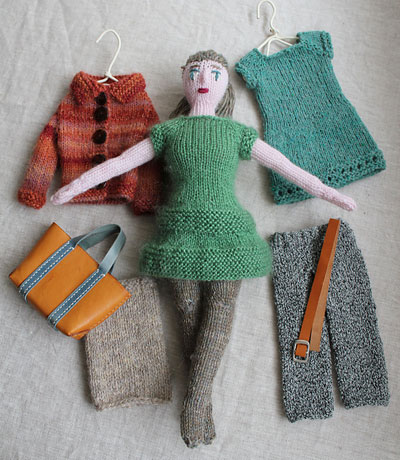 Adorable knitted dolls: 10 free patterns